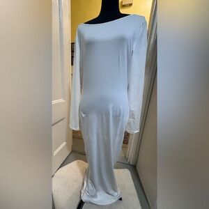 Elegant White Long Sleeve Dress